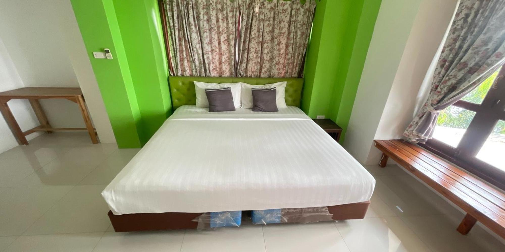 Yellow Tique Hotel Lampang Exterior foto