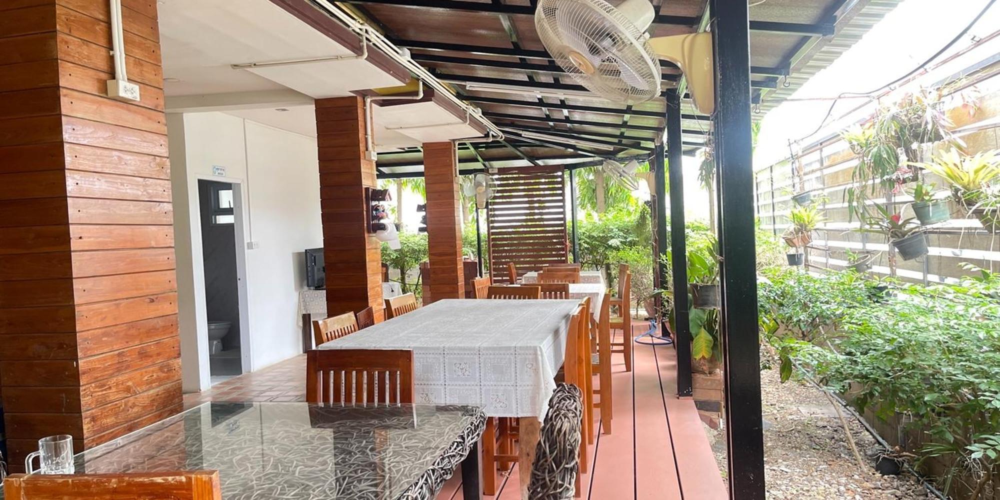 Yellow Tique Hotel Lampang Exterior foto