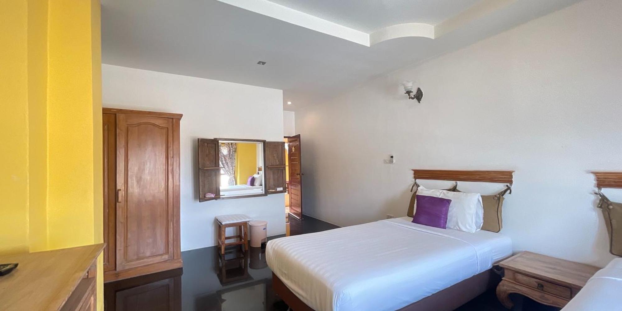 Yellow Tique Hotel Lampang Exterior foto